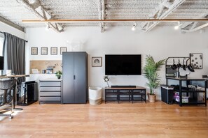 Interior - Mount Pleasant Work & Live Loft (Vancouver)