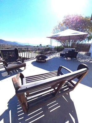 Terrace/patio - House on the Hill w/ Panoramic View Terrace, Grill, Pool Table and Pool Access (Ejido El Porvenir (Guadalupe))