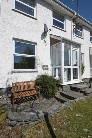 Exterior - Herdwick Place, spacious cottage for 4 in spectacular Langdale Valley (Great Langdale)