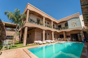 Front of property - Riad Les Nuits De Fes (Ain Chkef)