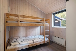 4 bedrooms, free WiFi
