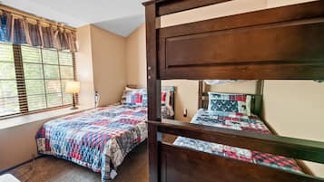 Basic Condo | 3 bedrooms, free WiFi
