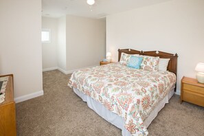 4 bedrooms, internet, bed sheets