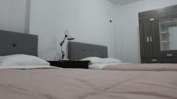 Habitación familiar | 1 dormitorio, caja fuerte, decoración individual y mobiliario individual