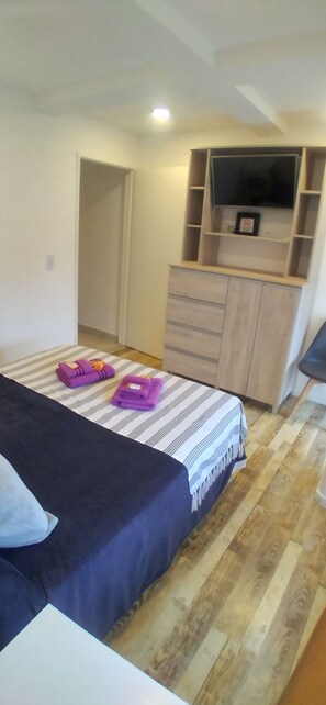 1 bedroom, iron/ironing board, free WiFi, bed sheets