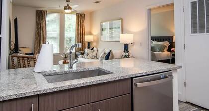 Walk to the square and the grove! This 2BR 2BA is the perfect location.