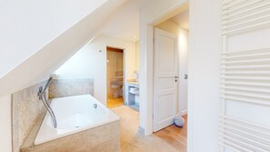 Nicht klassifiziertes Bild, 4 von 11, Schaltfläche