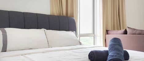 1 bedroom, iron/ironing board, WiFi, bed sheets