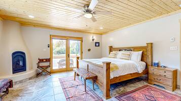 3 chambres, accĂšs Internet, draps fournis