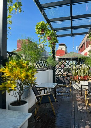 Rooftop terrace - Lanha Hotel-Homestay (Hanoi)