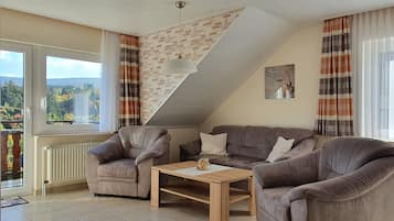 Televisión, reproductor de DVD, estéreo