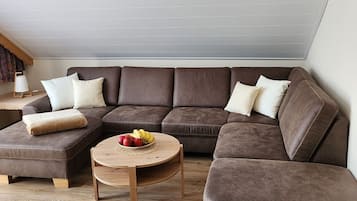 TV, DVD player, stereo