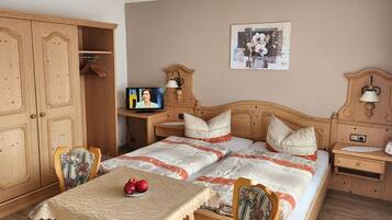 2 Schlafzimmer, Bügeleisen/Bügelbrett, kostenloses WLAN, Bettwäsche
