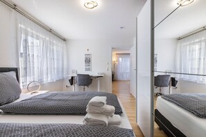 1 makuuhuone, työpöytä, silitysrauta/-lauta, ilmainen Wi-Fi