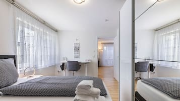 1 chambre, fer et planche Ă  repasser, Wi-Fi gratuit, draps fournis