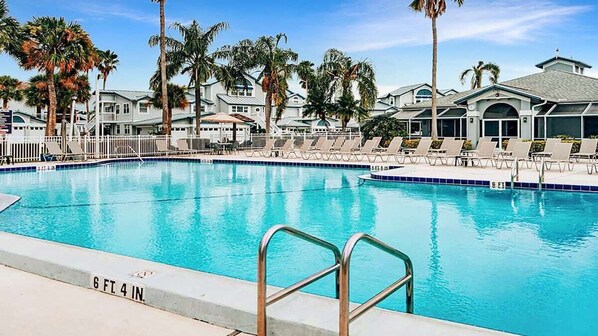 A heated pool - Updated 2BR Siesta Key condo with beach access - GBB1269 (Siesta Key)