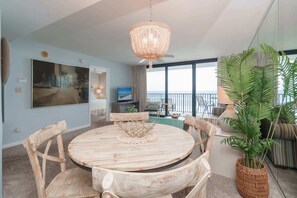 Dining - One Seagrove Place 0501 (Santa Rosa Beach)