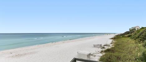 Accommodatie ligt op het strand