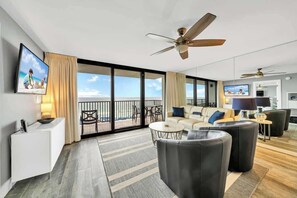 Smart TV, offices - One Seagrove Place 0402 (Santa Rosa Beach)