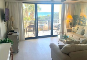 Smart-TV og DVD-spiller