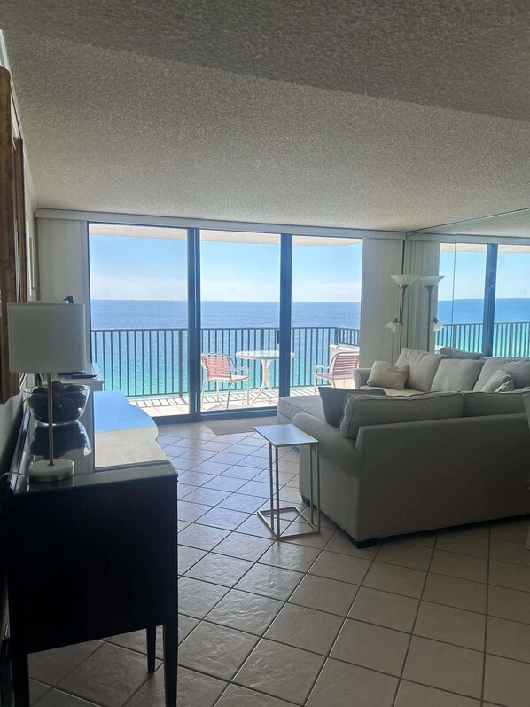 تلفزيون ذكي، مكتب