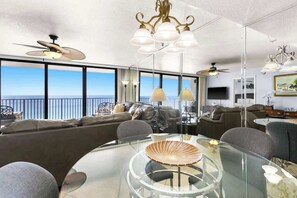 Dining - One Seagrove Place 1505 (Santa Rosa Beach)