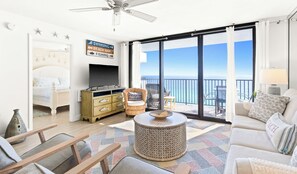 Smart TV, offices - One Seagrove Place 1407 (Santa Rosa Beach)