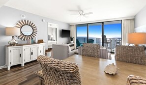 Smart TV, offices - One Seagrove Place 0807 (Santa Rosa Beach)