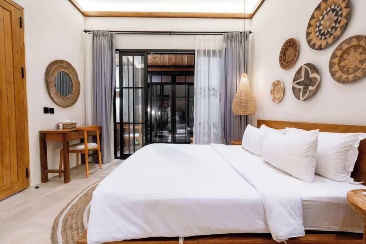 1 kamar tidur dan didekorasi berbeda-beda