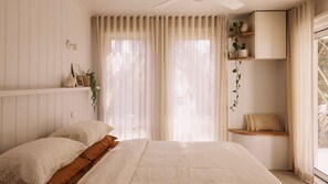 3 عدّة غرف نوم ومكواة/لوح كي وسرير سفر وواي فاي مجانًا