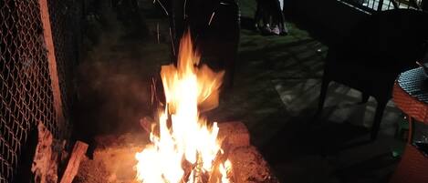 المنطقة المحيطة بالمنشأة