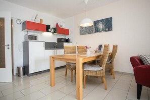 Dining - Enjoy the beautiful surroundings of versatile Winterberg all year round (Winterberg)