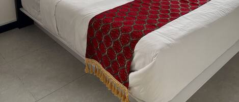 2 quartos, ferros/tábuas de passar roupa, Wi-Fi, roupa de cama