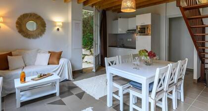 ChĂąteau De Kergonano, dans l'Orangerie by Interhome