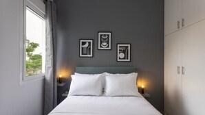 Room - Vibrant Renov 2BR APT (Athens)