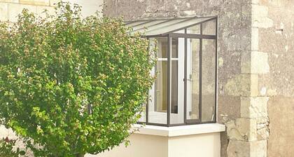 Gßte Rénové en Tuffeau avec Jardin, Animaux Bienvenus