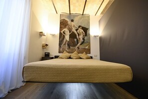 1 slaapkamer, een strijkplank/strijkijzer, gratis wifi, beddengoed