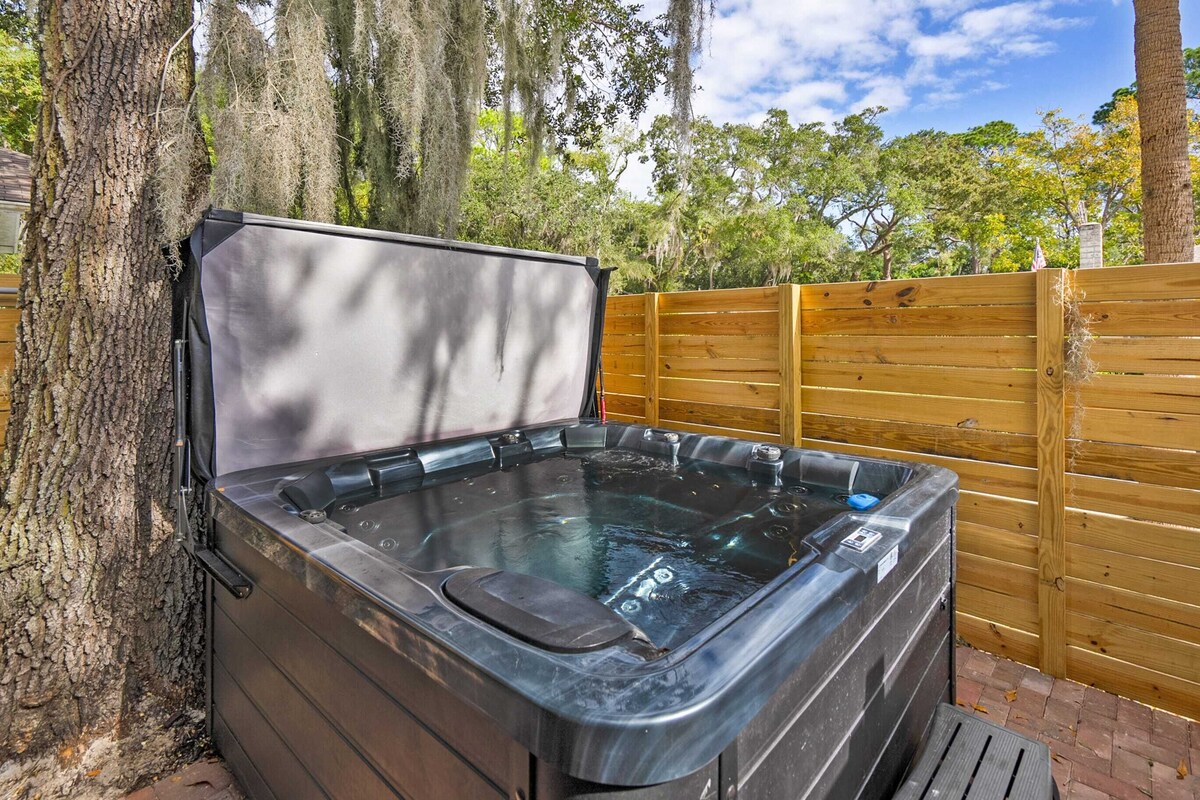 Photo 41 of Newly Renovated Whimsical Cottage, 2 Beds, Hot Tub