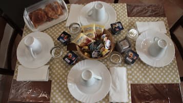 Free daily local cuisine breakfast