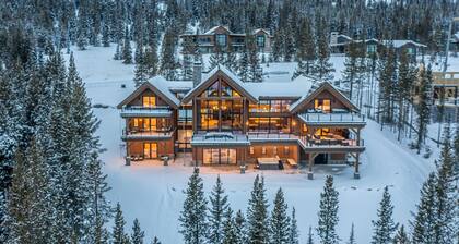 Book Now for Ski Season! Newly Built Ski-in, Ski-out Mountain Home with Hot Tub!