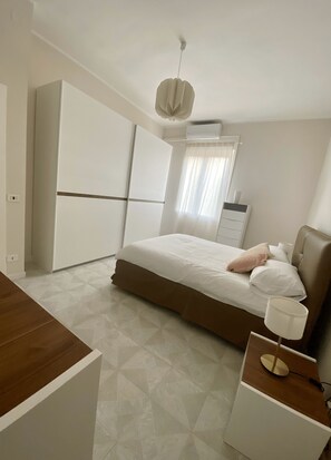 2 bedrooms, iron/ironing board, free WiFi, bed sheets - 5 minutes from the Valley of the Temples, apartment with free parking (Agrigento)