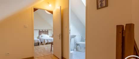 3 bedrooms, free WiFi