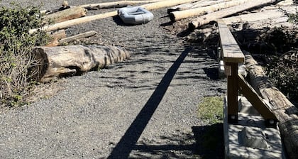 Pebbly Beach Suite in Snug Cove