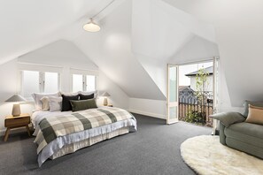 1 dormitorio, escritorio, wifi gratis y ropa de cama