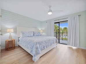 3 bedrooms, iron/ironing board, free WiFi, bed sheets - Ocean Villas 92 - Updated 3edroom, 2 Bath Beachside Condo with heated pool (St. Augustine)