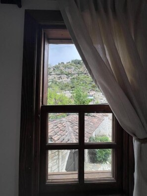Vista de la ciutat des de l'allotjament