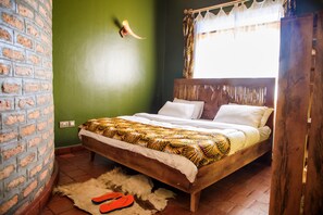 Family Cottage | Free WiFi - Apuuli Safaris & Cottages (Fort Portal)