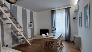 Uklassifisert bilde, 4 av 35, knapp