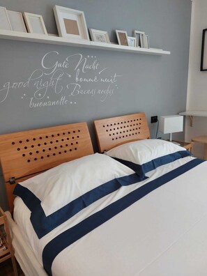 2 habitaciones, tabla de planchar con plancha, wifi y ropa de cama