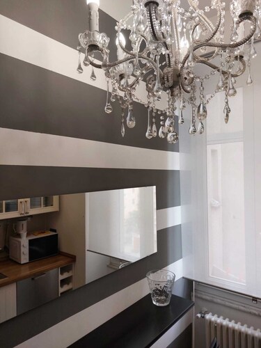 Whale Song Apartment - cozy apartment with private parking space